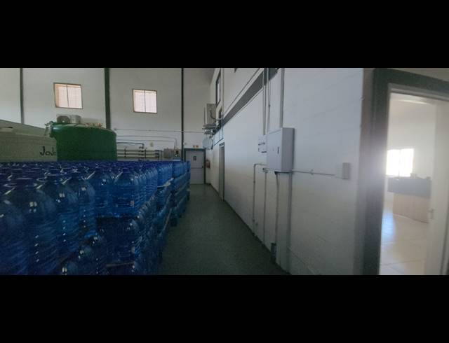 1,100M² WAREHOUSE TO LET IN RIVERGATE